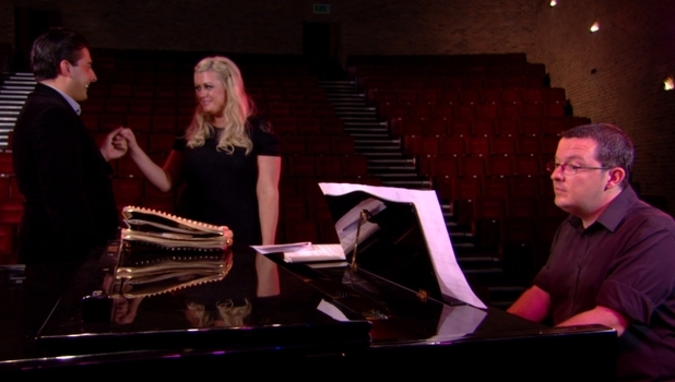 Gemma, Arg sing on TOWIE