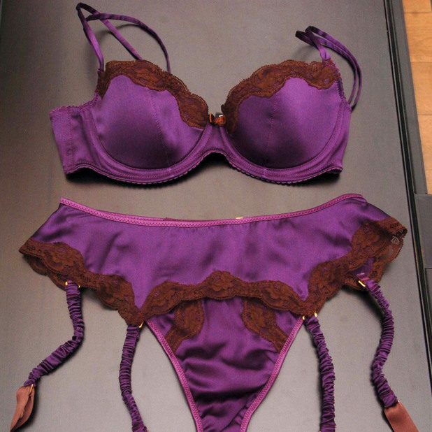 http://i3.cdnds.net/12/46/618x618/underwear.jpg