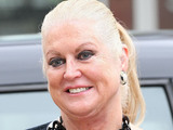celebrity-kim-woodburn
