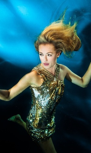 Miss Mode: Cat Deeley for Pantene