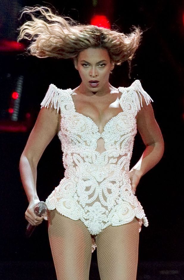 Beyoncé steals the show at Made In America Music Festival Celebrity News News Reveal