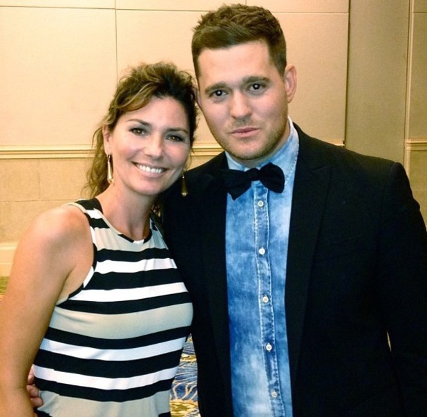 Michael Buble meets Shania Twain backstage at a concert in the Bahamas - 1 September 2013