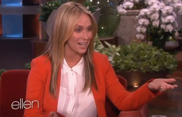Jennifer Love Hewitt appears on The Ellen DeGeneres Show, 31 March 2014
