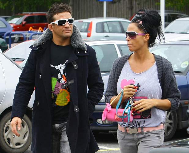 Katie Price S Ex Husband Alex Reid Hits Back After Cbb Sex Confessions Celebrity News News