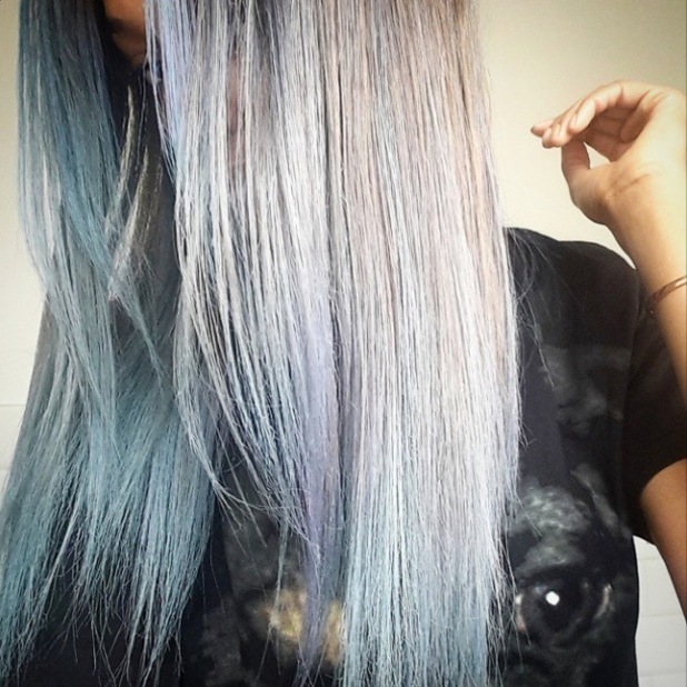 Jordan Dunn Silver Hair | jourdan dunn reveals newly dyed blue hair for coachella Jordan Dunn Silver Hair | jourdan dunn reveals newly dyed blue hair for coachella