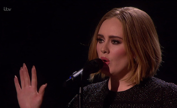 Adele busts out a fabulous choppy hair cut on The X Factor live final ...