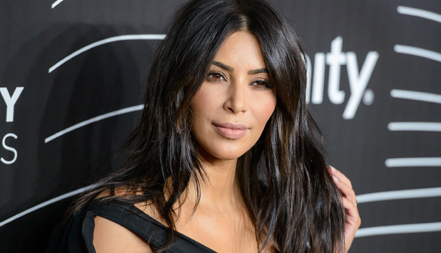 Kim Kardashian ditches the lashes, lipstick, extensions and Spanx at the Webby Awards in America, 15th May 2016