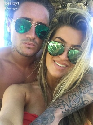 Stephen Bear and Lillie Lexie Gregg on holiday in Portugal
21 June