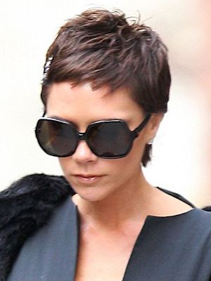 The Posh Pob is back as Victoria Beckham shows new haircut on Twitter ...