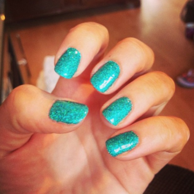 TOWIE's Maria Fowler nails her very own glitter gel manicure - Beauty ...