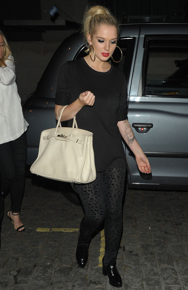 Helen Flanagan: cute ponytail and printed leggings on night out ...