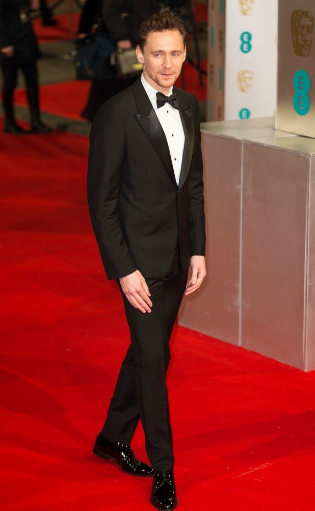 BAFTAs 2015 red carpet: Tom Hiddleston - BAFTAs 2015: Eddie Redmayne ...