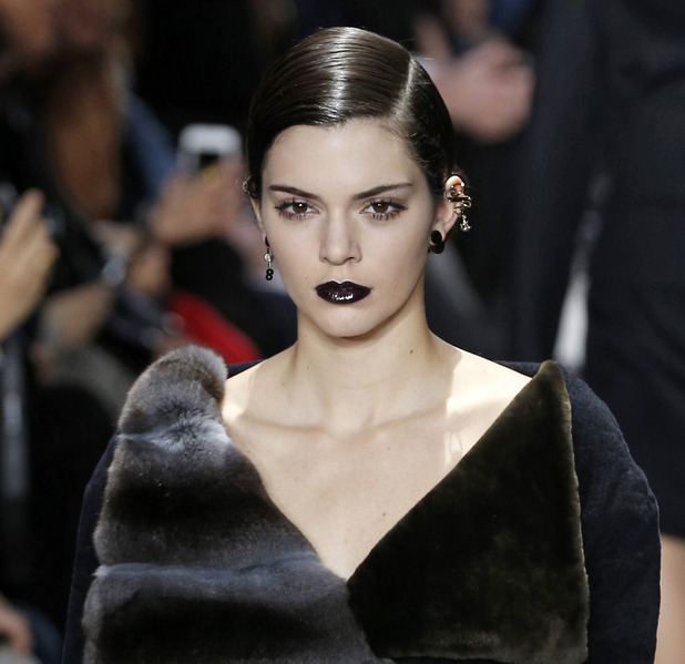 Kendall Jenner sports jet black lips on the Dior catwalk in Paris ...